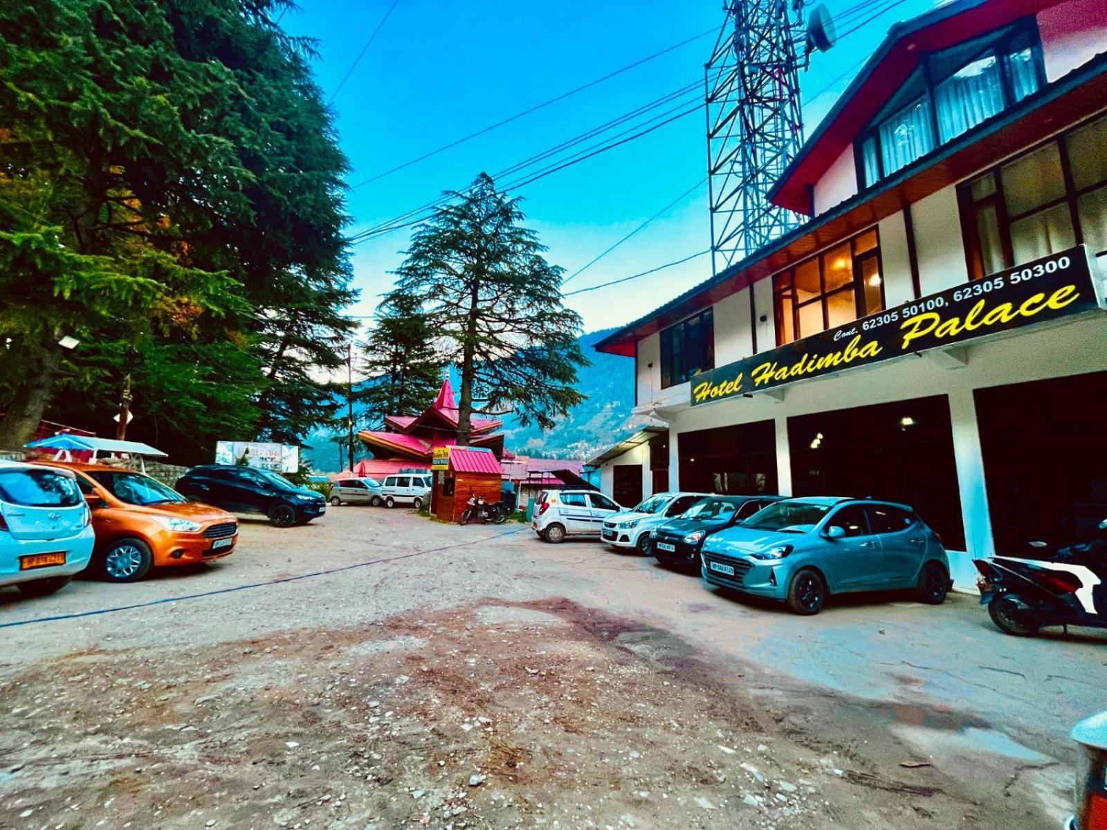 The Royal Hadimba Luxury Stay , Near Mall Road Manali - Manali (Himachal Pradesh) — Photos 1